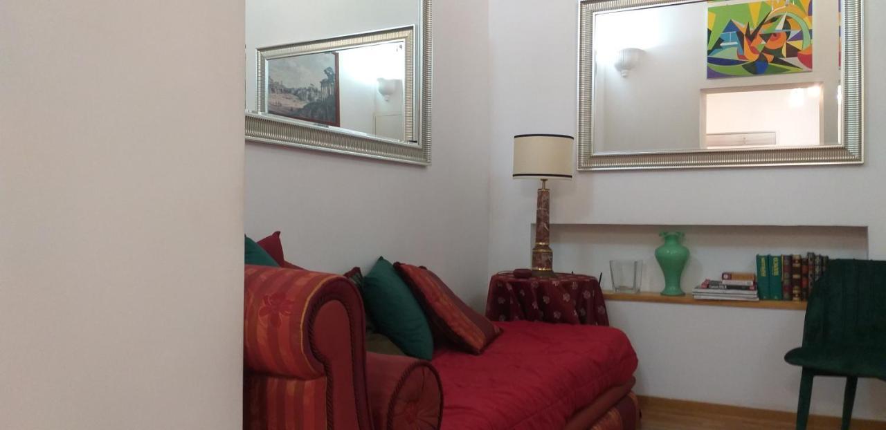 Cozy Navona Apartment Rome Exterior photo