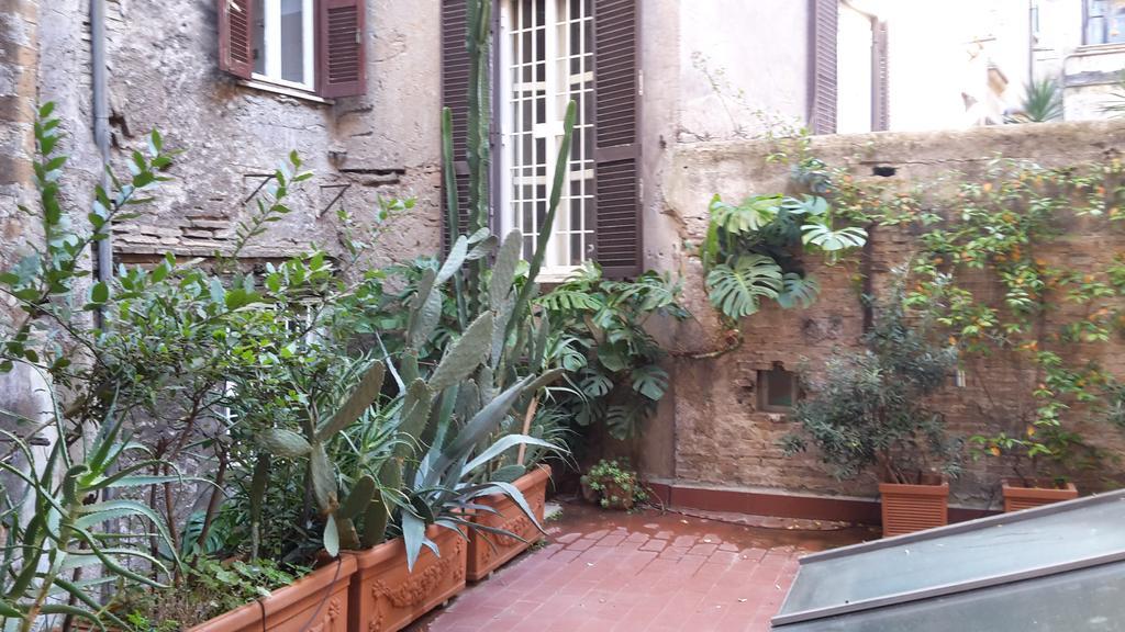 Cozy Navona Apartment Rome Exterior photo